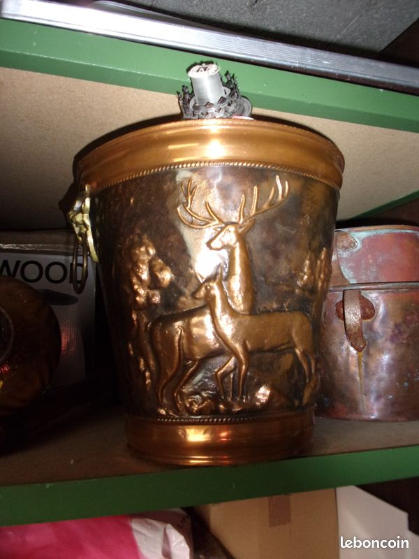 Cache pot en cuivre