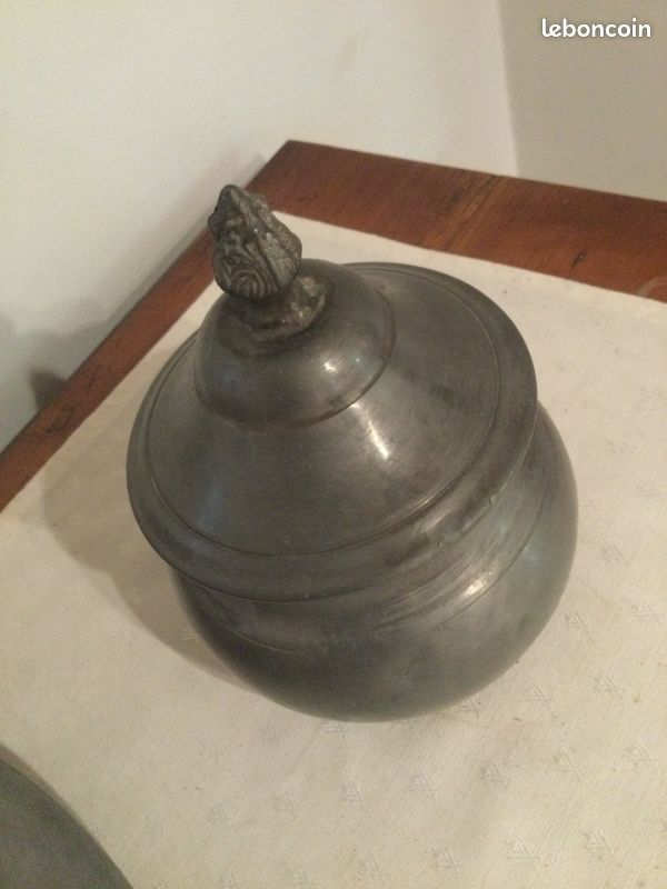 Pot en etain