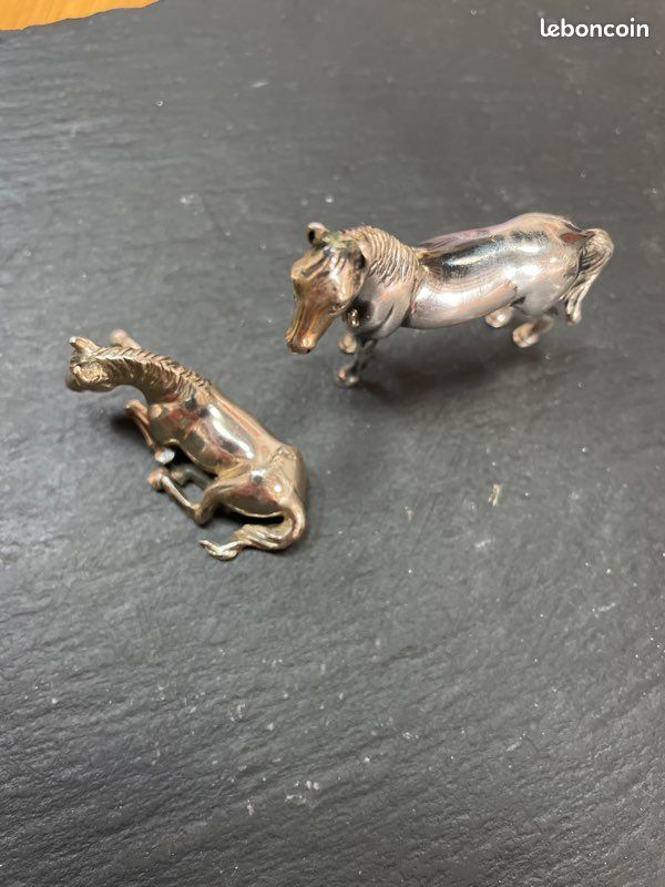 Figurines chevaux en argent