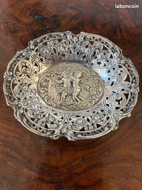 Petite coupelle en argent, massif