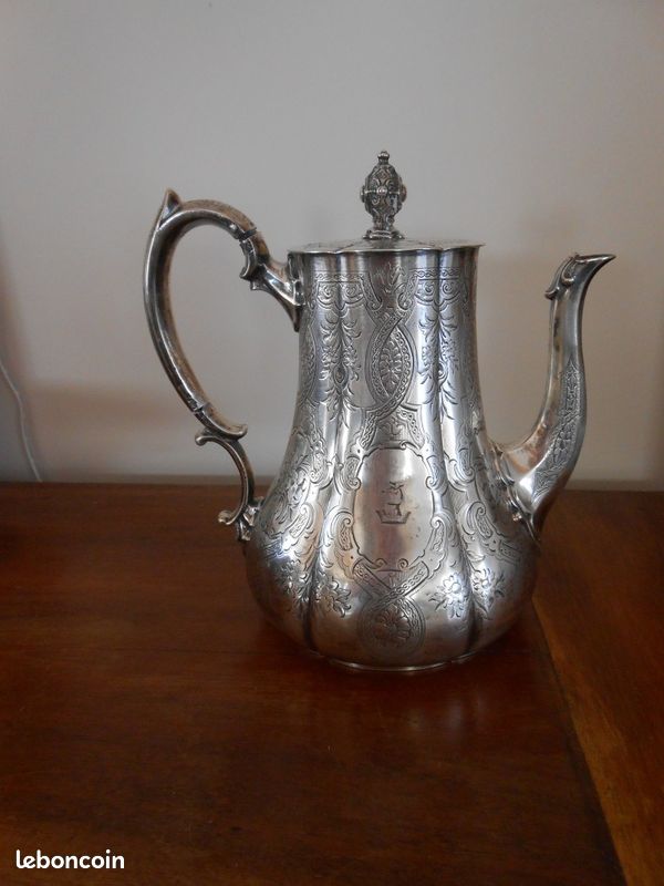 Théière en argent