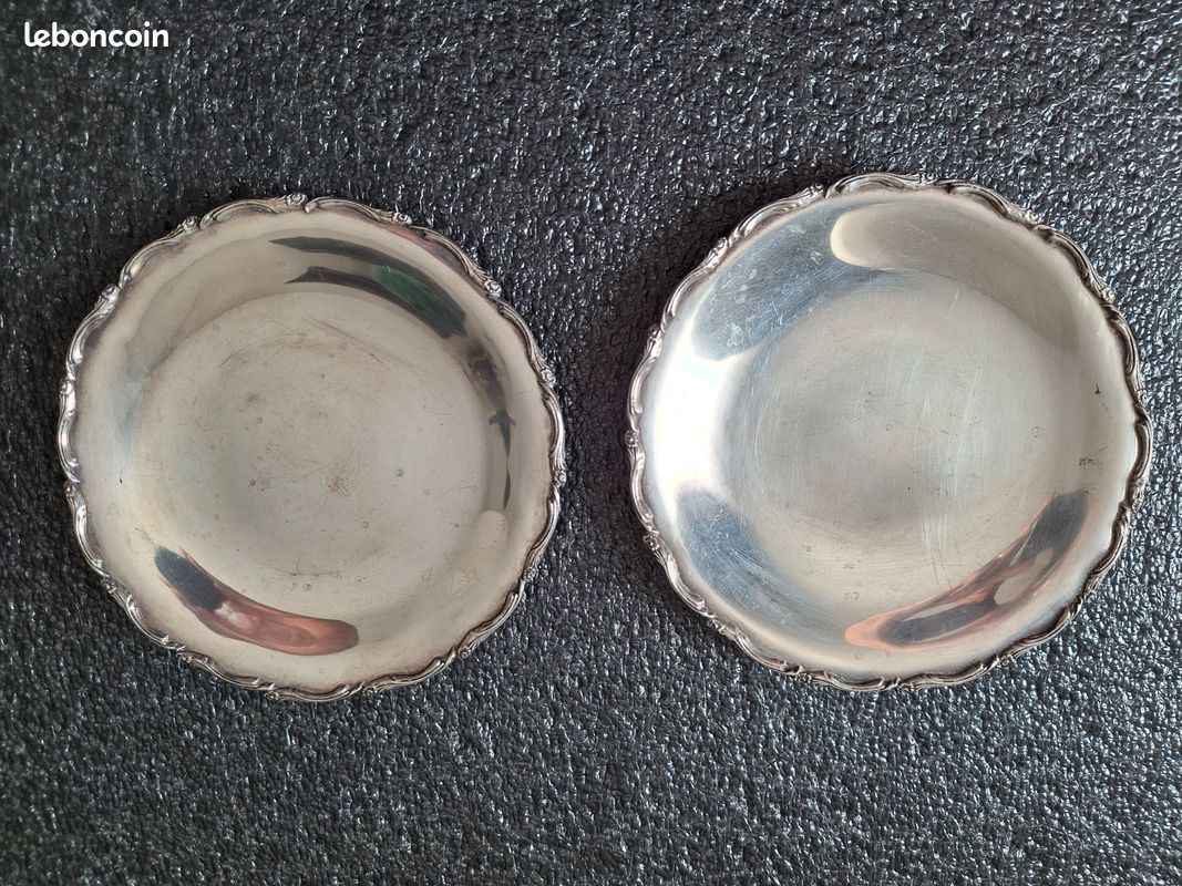 2 assiettes argent