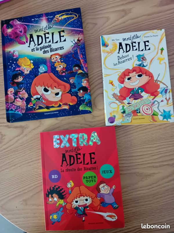 2 mortelle Adèle + 1 livre BD Jeux Extra mortelle Adele