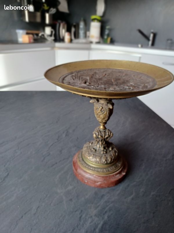 Coupe vide poche