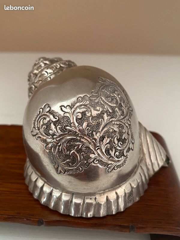 Coquillage en argent massif (poincons) ciselé Vintage