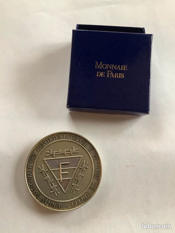 Médaille de l’union nationale des déportés internés et victime de guerre