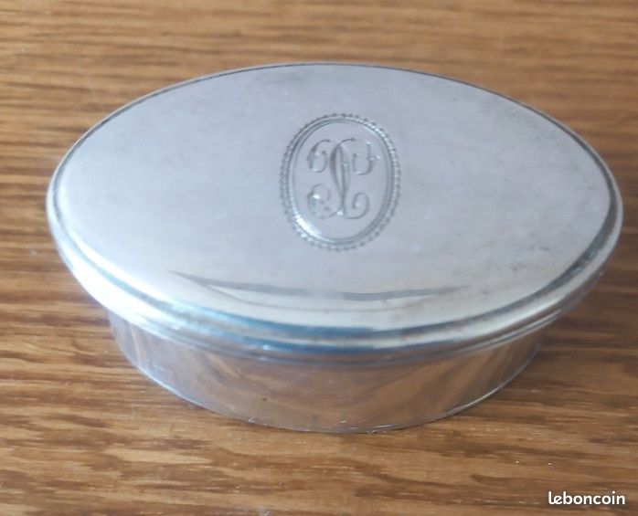 Boîte à pilules antique en argent 800 avec monogramme