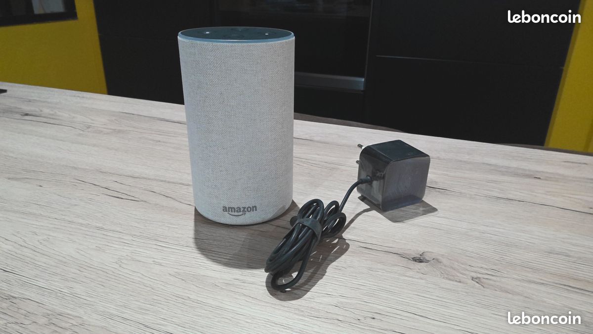 Amazon Echo grand modèle (2ème génération) Blanc