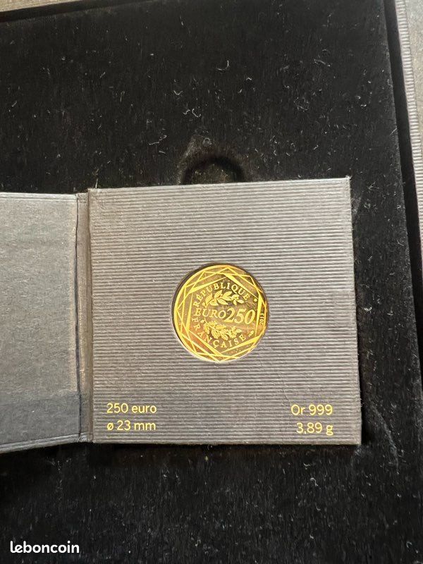 Coffret pièces or et argent monnaie de Paris les valeurs de la République 2013