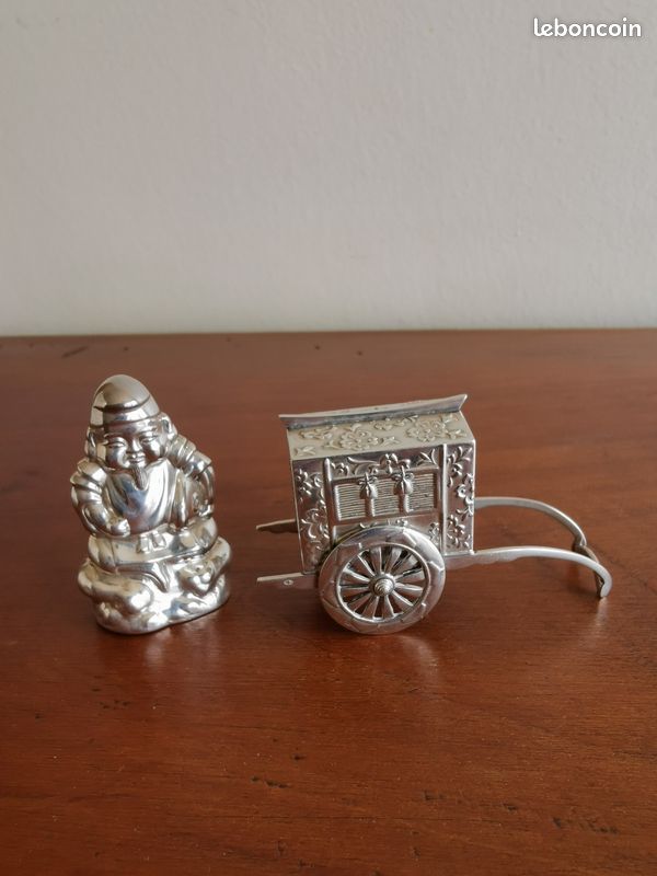 Salière et poivrière en argent